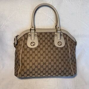 👜 GUCCI GG Crystal Handbag – Brown✨